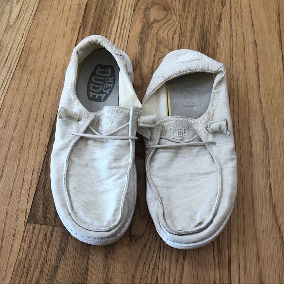 Hey Dude Wendy Shoes - Picture 2 of 9